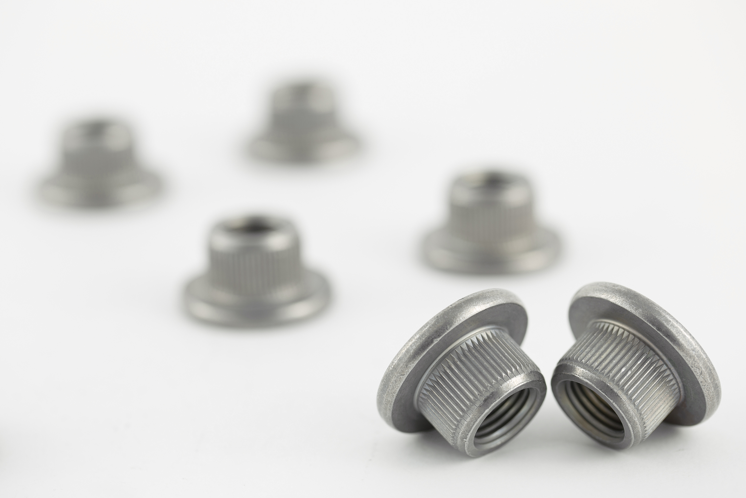 I principali tipi di fasteners per le automobili