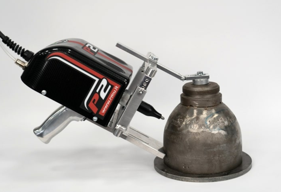 La marcatura profonda e portatile per l’incisione di bombole La marcatura profonda e portatile per l’incisione di bombole