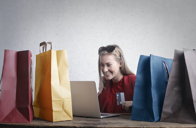 Come gestire un e-commerce con PrestaShop o WooCommerce