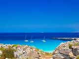 Trapani e le Egadi Un Itinerario tra Isolotti e Spiagge di Sogno