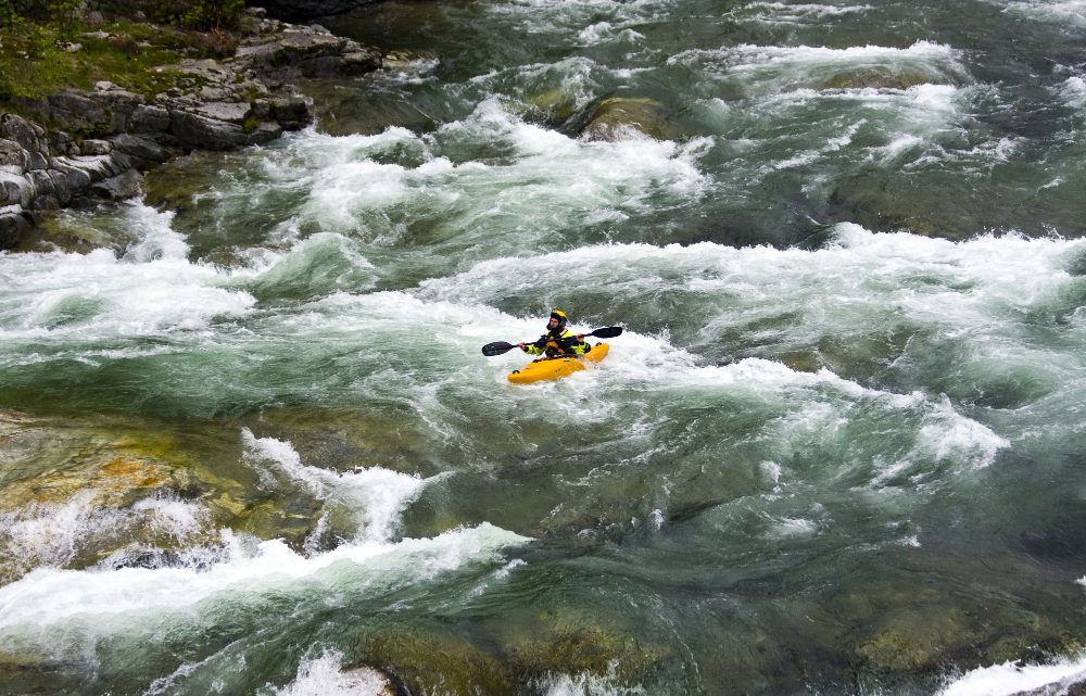 Canyoning: Avventura tra adrenalina e natura incontaminata