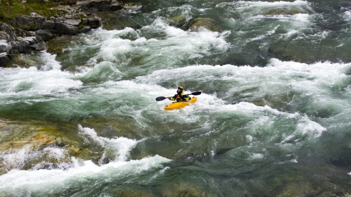 Canyoning: Avventura tra adrenalina e natura incontaminata